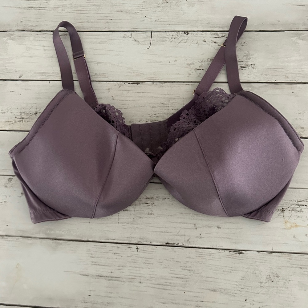 Cacique 4DDD purple full coverage with sexy lace detail